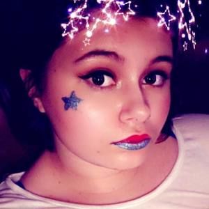 Meet your Posher, Stassa