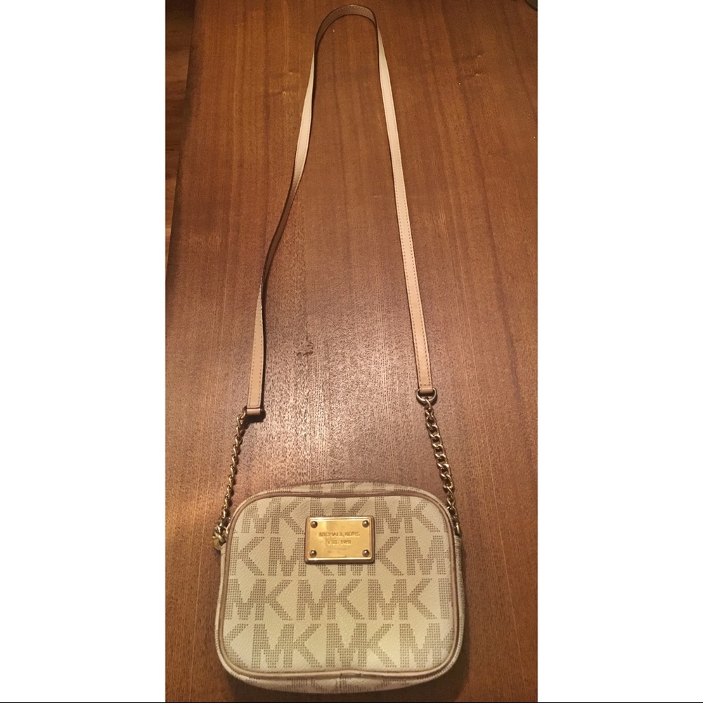 Michael Kors Crossbody