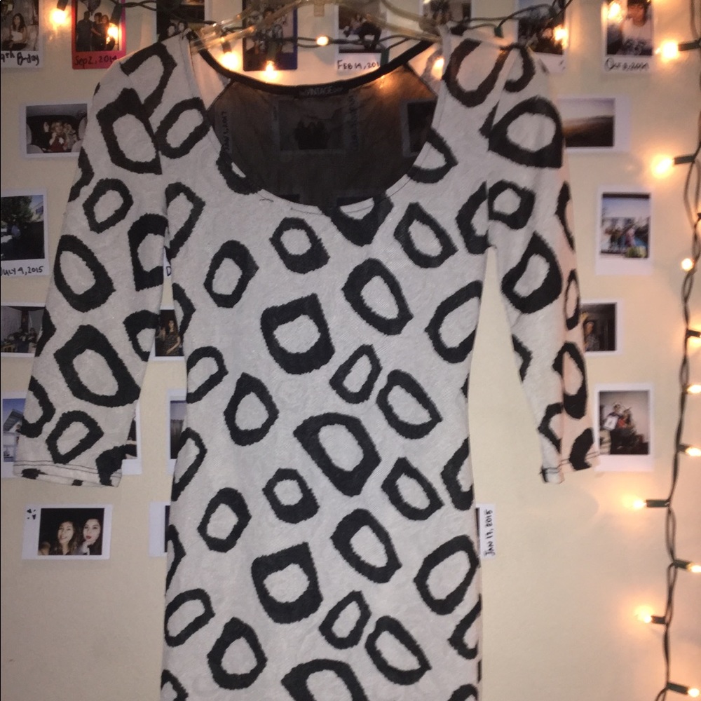 A long sleeve min dress💕