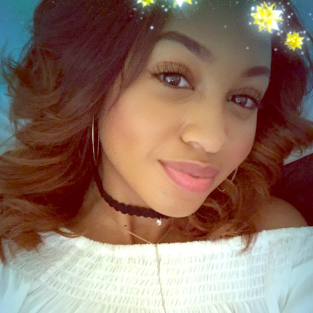 Meet your Posher, Alaunna