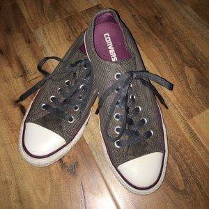 Converse, Chocolate Brown w/ metallic stripe