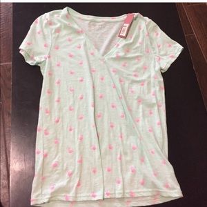 NWOT Mint Pink Flamingo V-Neck Tshirt Size M