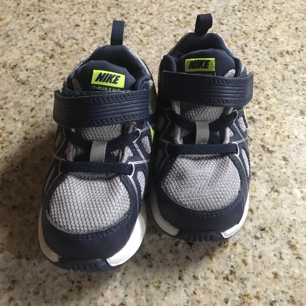 Silver and navy blue Nike baby sneakers!
