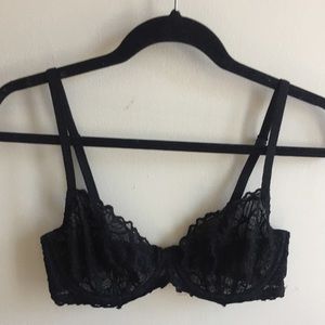 VS Pink unlined lace Date bra