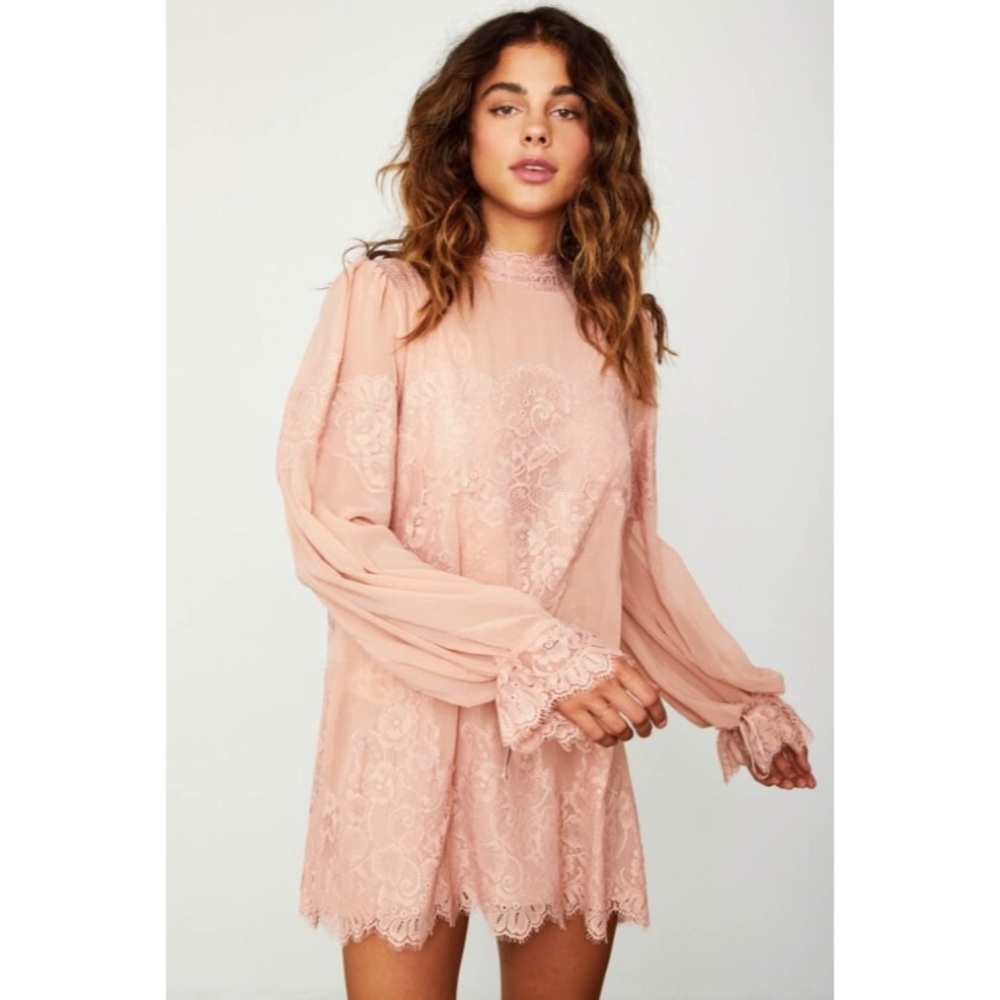 Hot As Hell Queen For A Day Dress in White - Picture 6 of 8