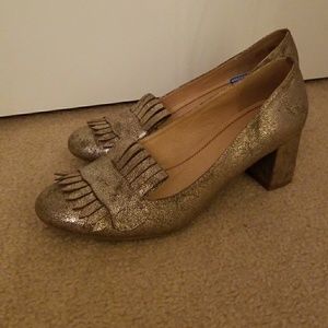 CHINESE LAUNDRY Gold Heels