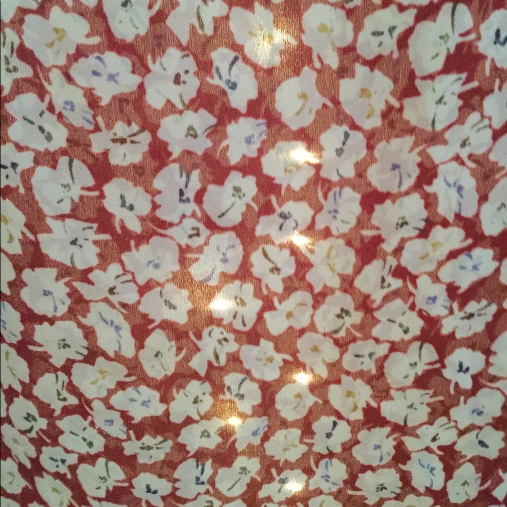 Floral Top❣️ - Picture 5 of 5