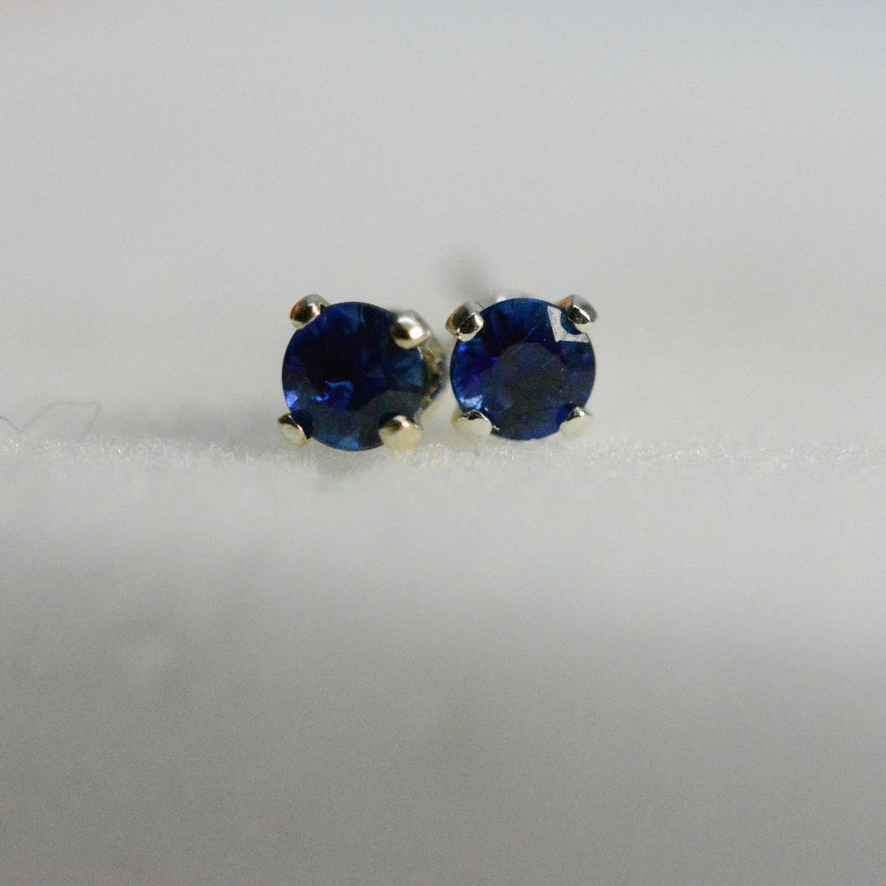 Sapphire earring studs - sterling silver 4 prong