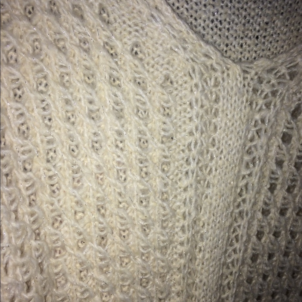 Sweater - Picture 4 of 5