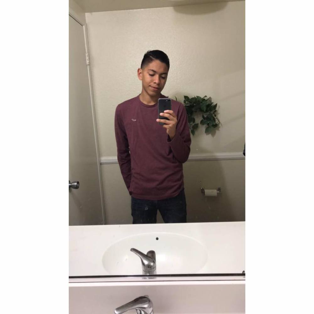 Meet your Posher, Javier