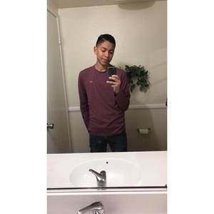 Meet your Posher, Javier