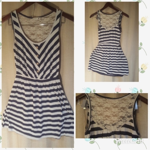 Fun summer dress - Picture 1 of 1