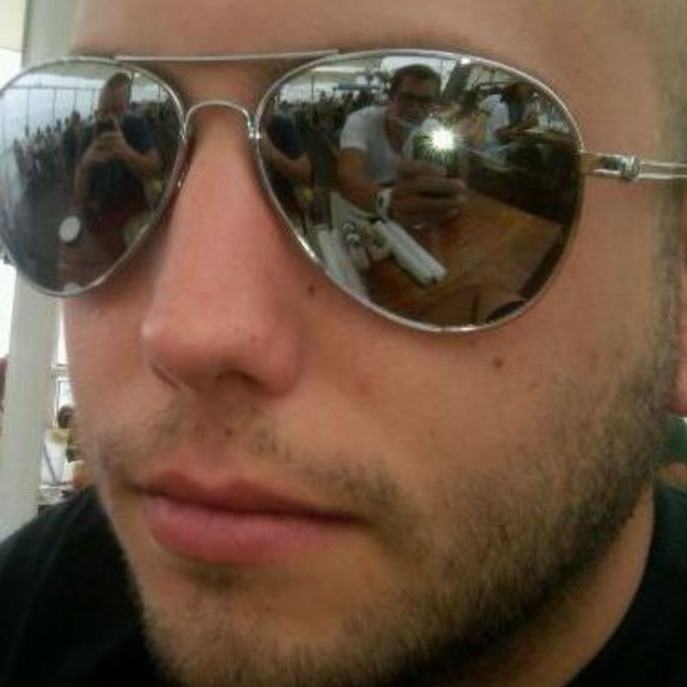 Meet your Posher, Ross