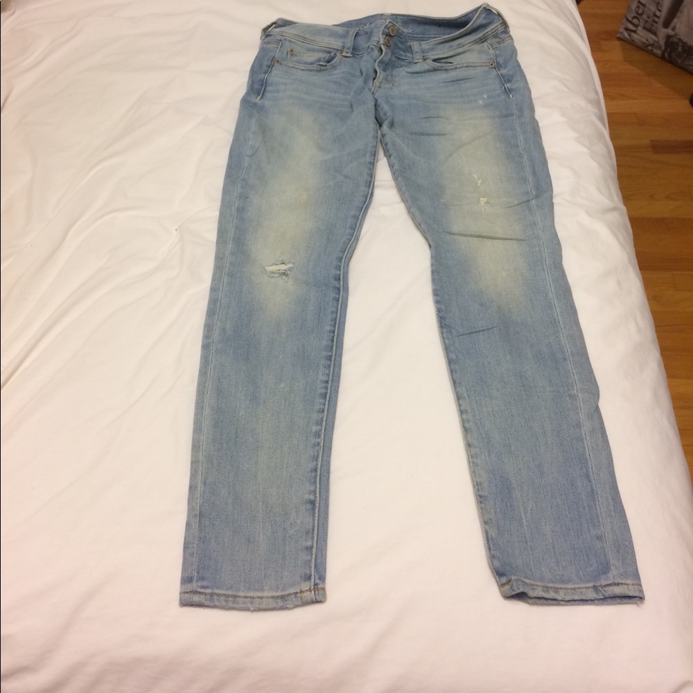 AE Light Blue Faded Skinny Jean