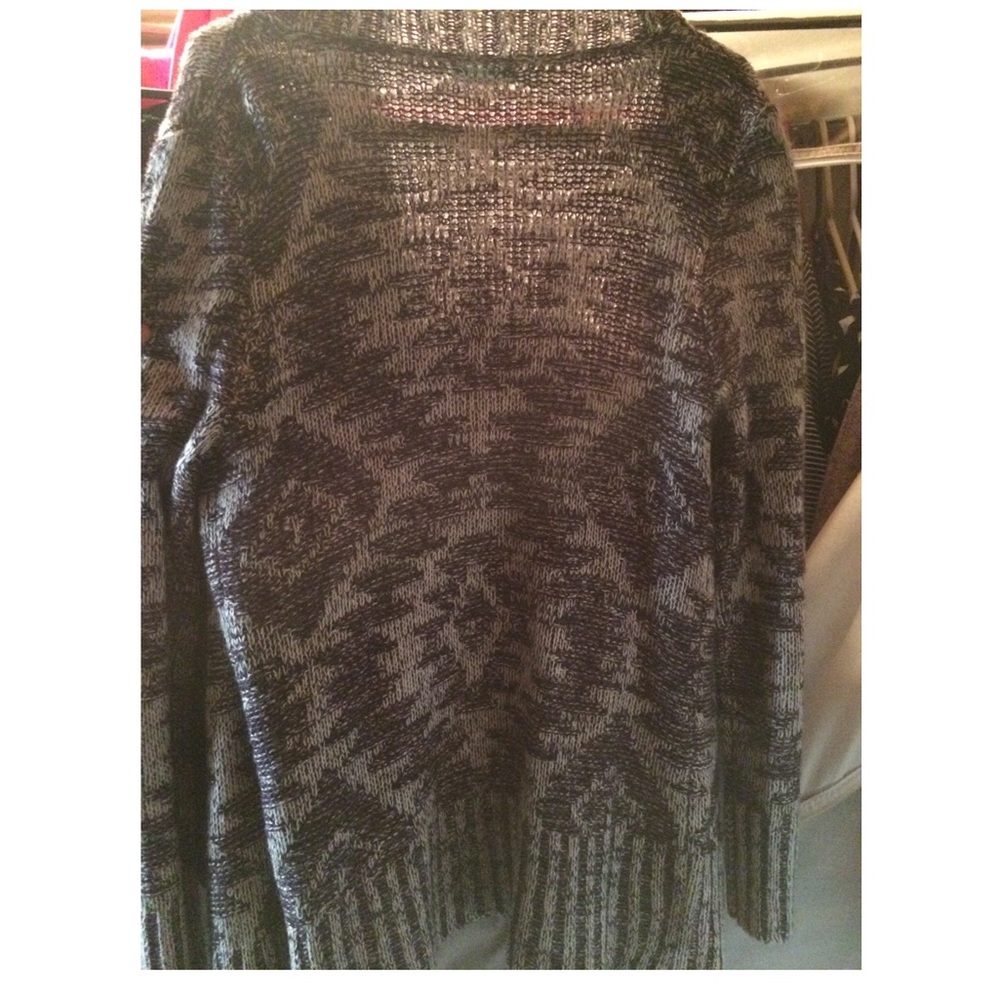 Cardigan - Picture 4 of 4