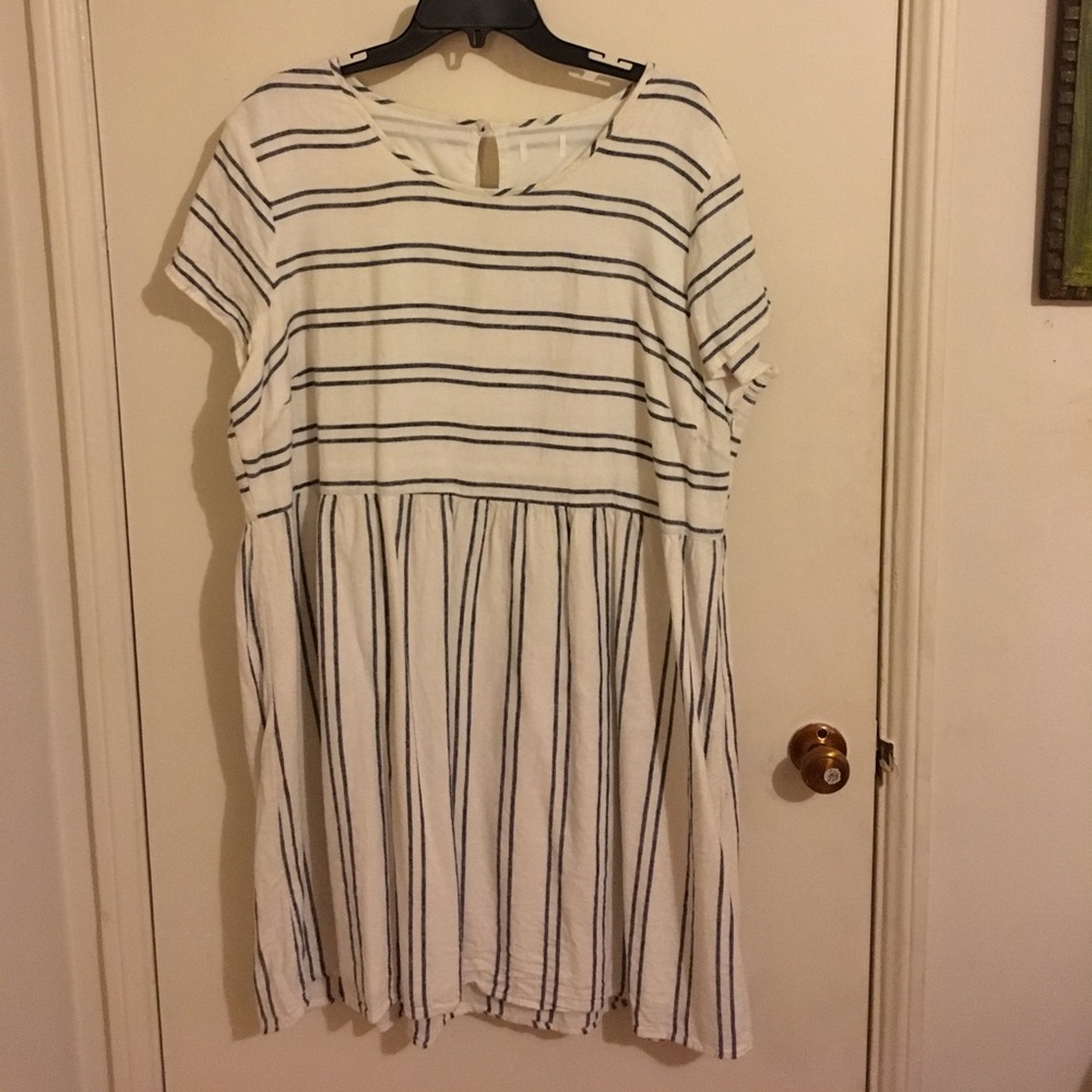 Old Navy Cute Babydoll Dress