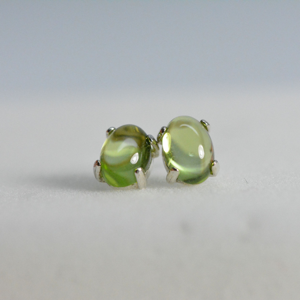 Peridot earrings stud - sterling silver Cabochon