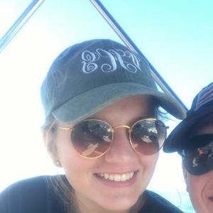 Meet your Posher, Victoria