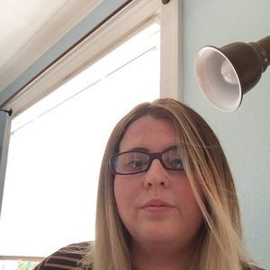 Meet your Posher, Ashlee