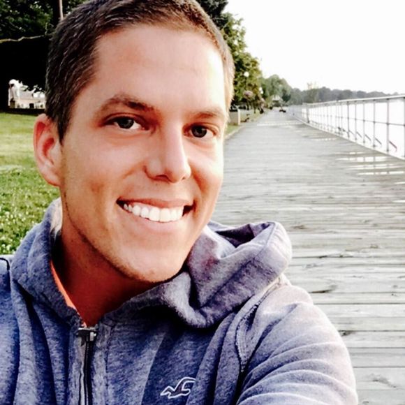 Meet your Posher, Robert - Picture 1 of 1