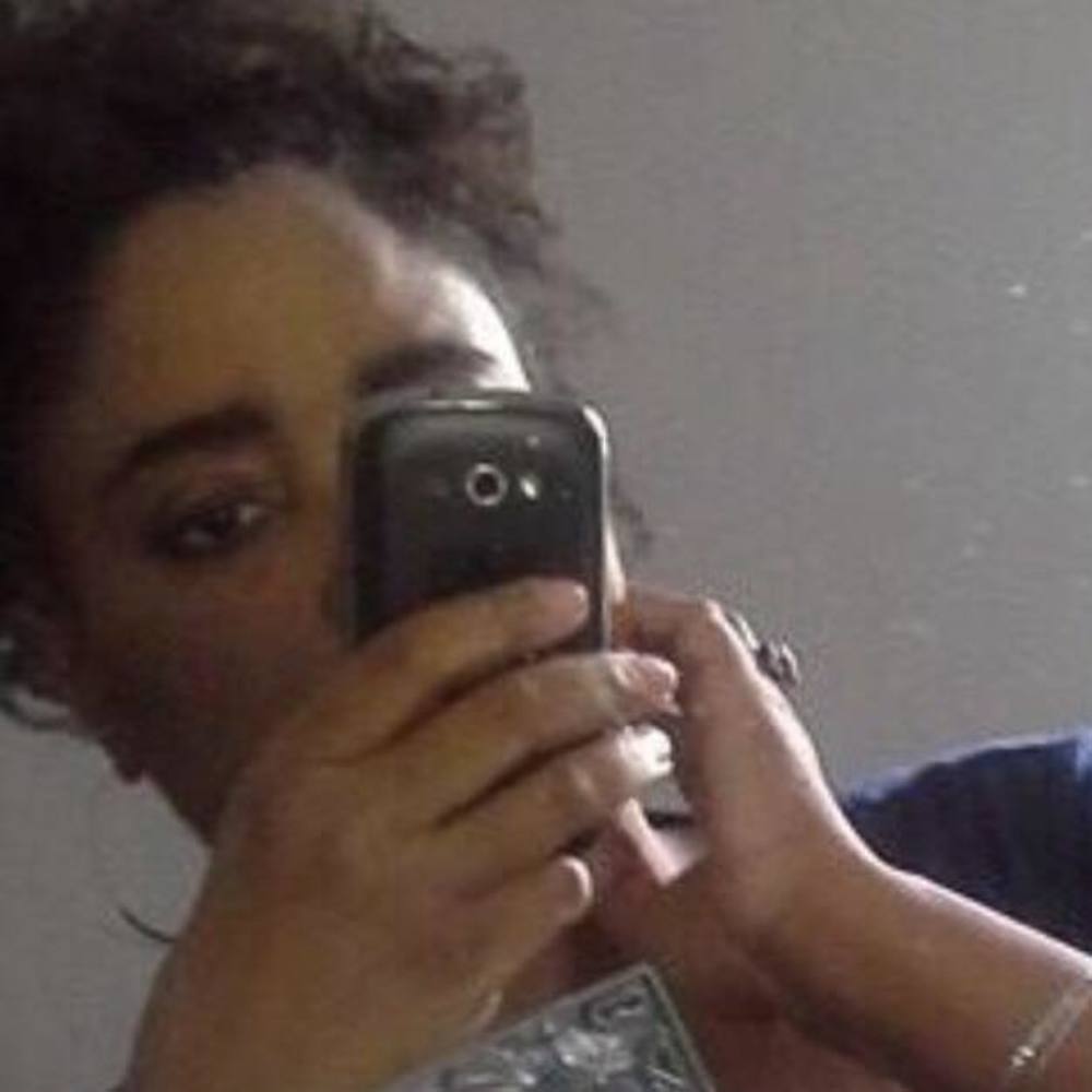 Meet your Posher, Deirdre