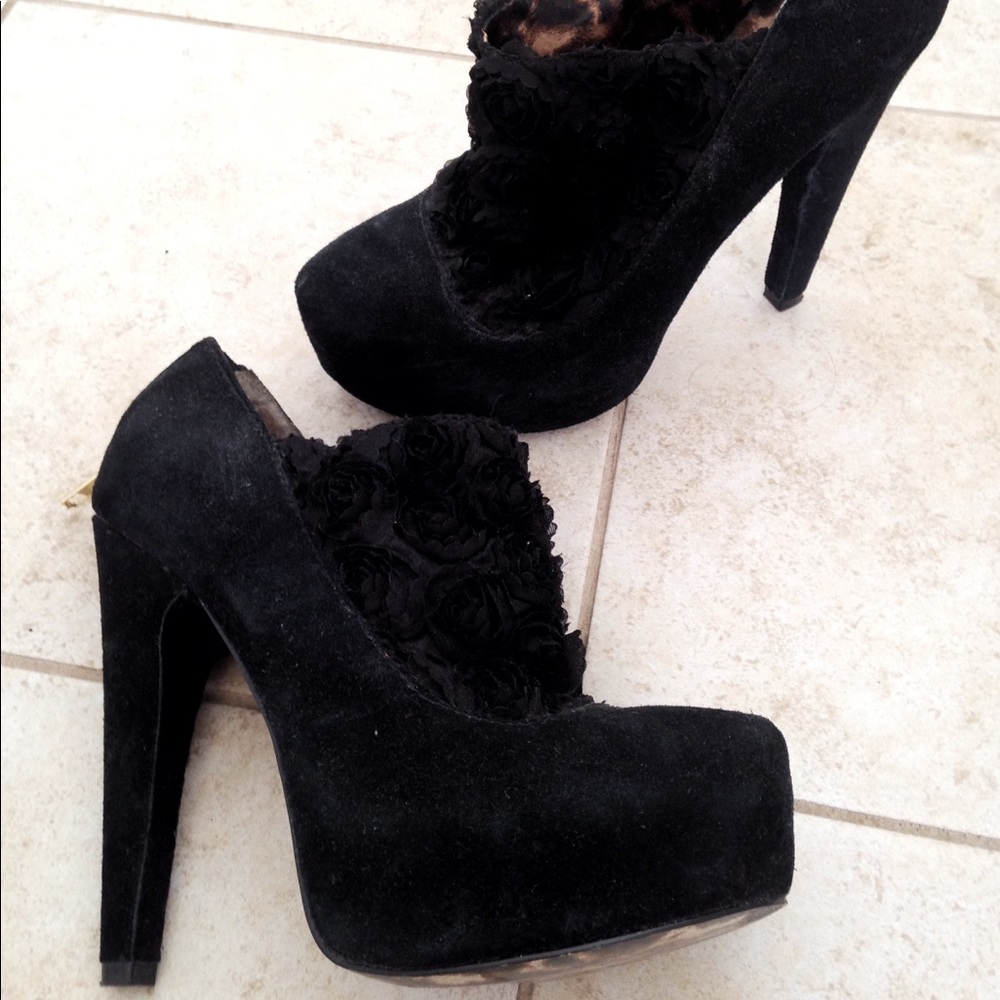 Betsey Johnson Platform Boots (Never Worn!)