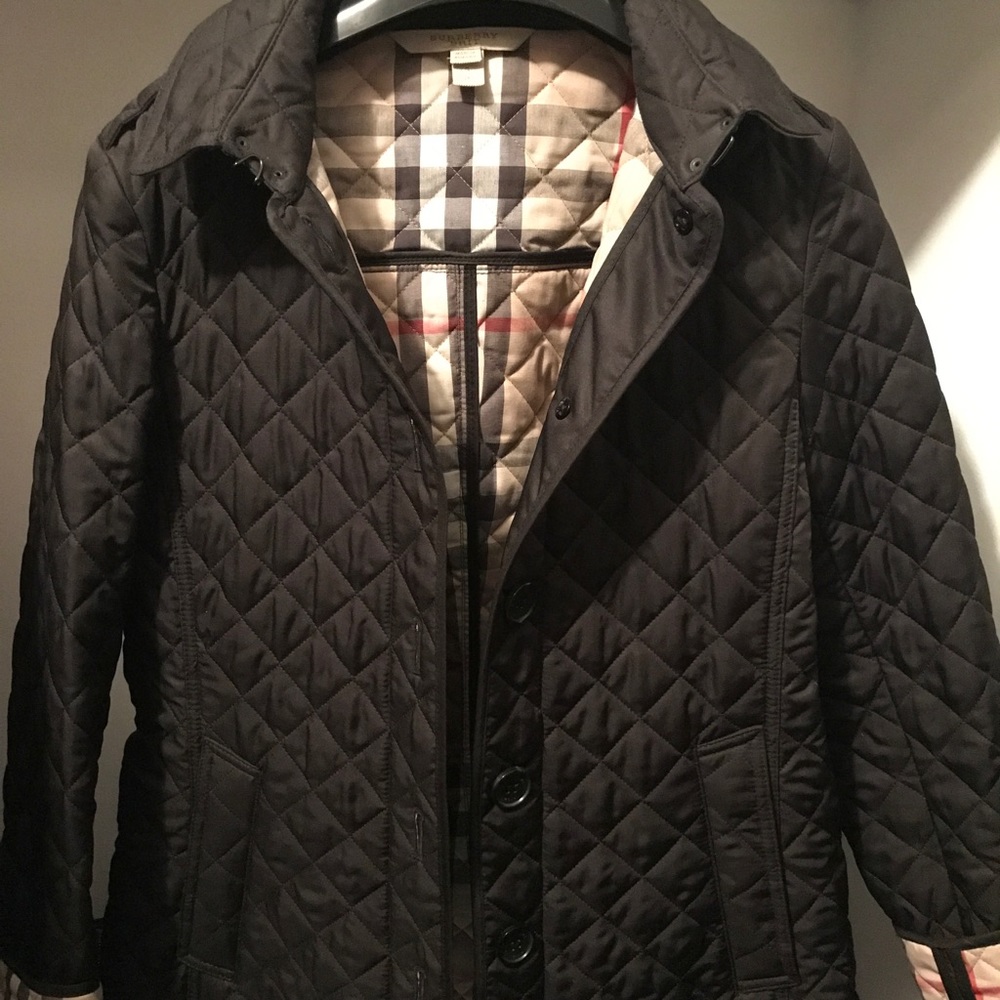 BRAND NEW WORN ONCE BURBERRY QUILTED JACKET!!!