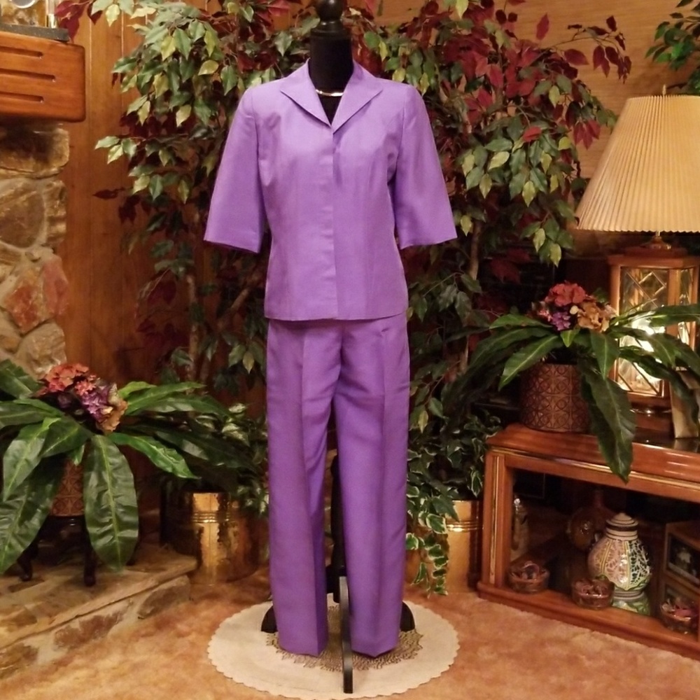 Vintage NWOT/Shomi 100% Silk Pant Suit