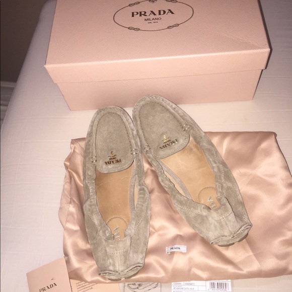 Prada scrunchy loafers - Picture 2 of 4