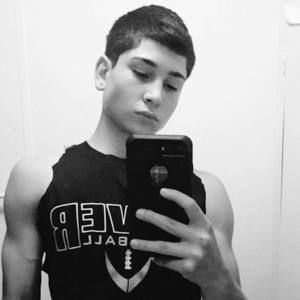 Meet your Posher, Issac