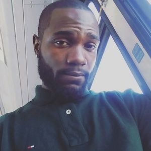 Meet your Posher, Christopher