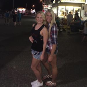 Meet your Posher, Molly