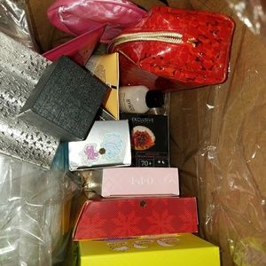 Lotion shower gel hair towel