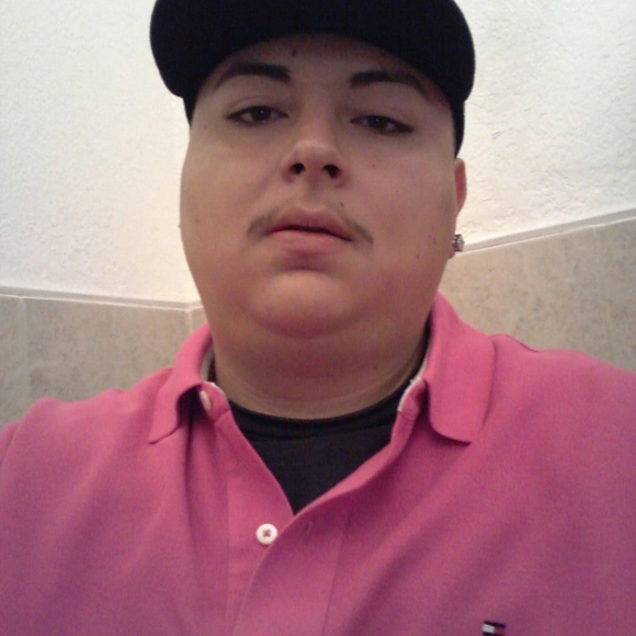 Meet your Posher, Alonso - Picture 1 of 1