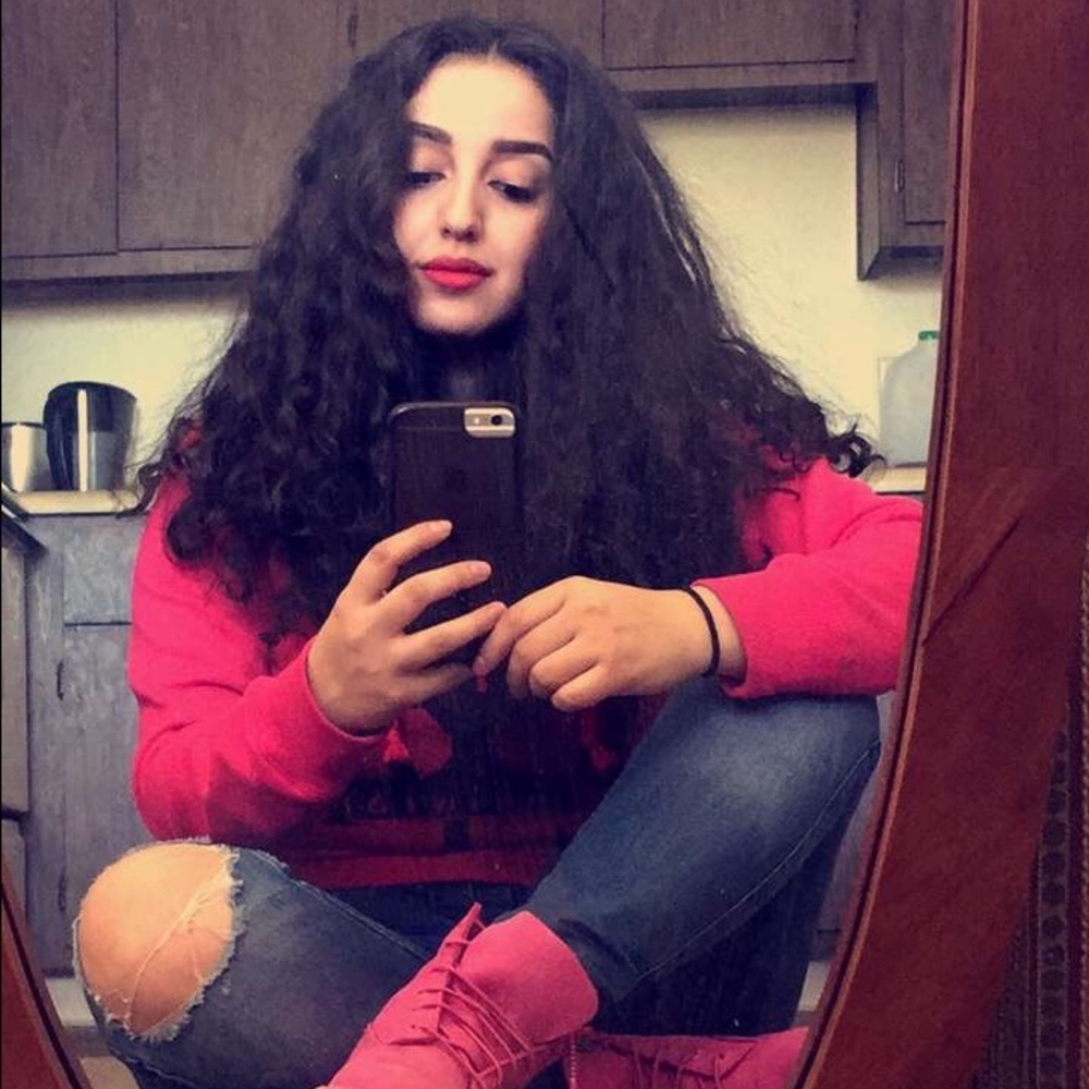 Meet your Posher, Rama