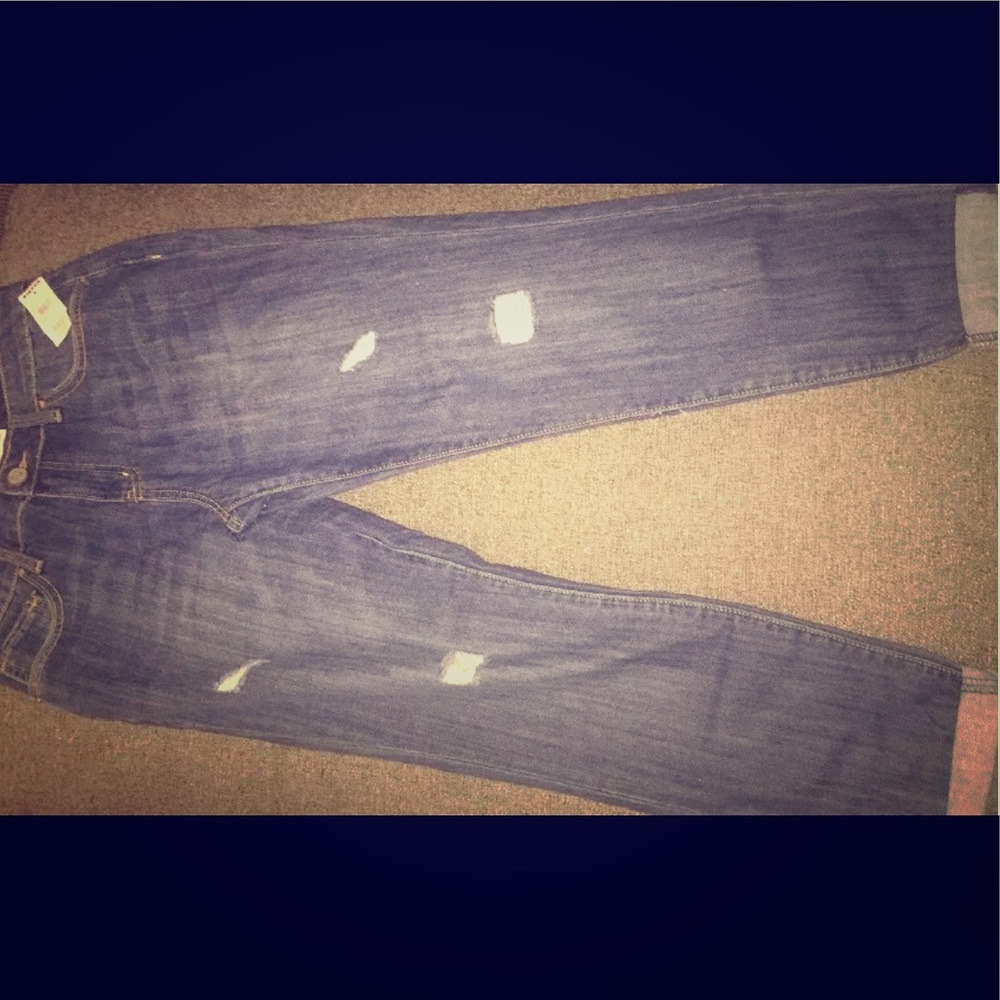 Tilly's RSQ size 9 boyfriend destroyed jeans