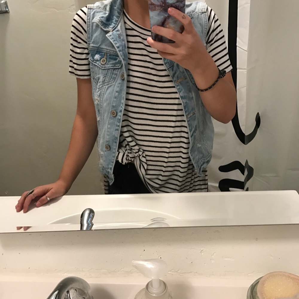 💔SOLD💔Jean jacket/ vest