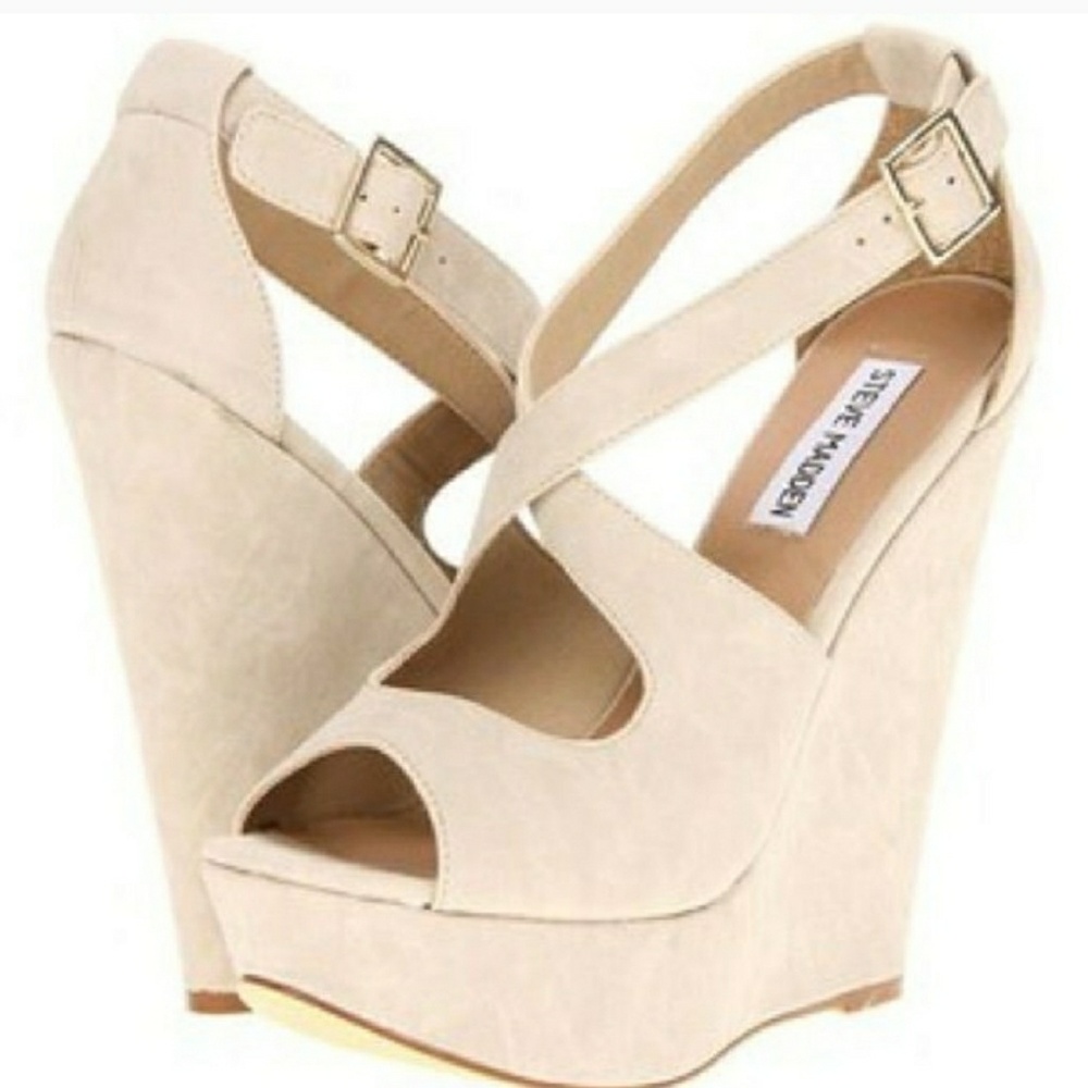 Steve Madden Cream Wedges