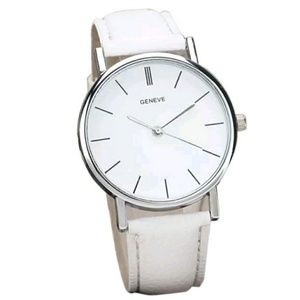 Brand new watch retro look leather quartz analogue