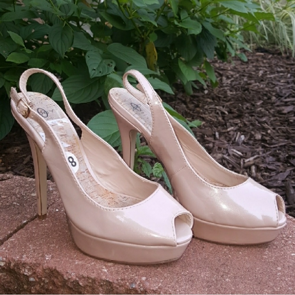Cream wedges