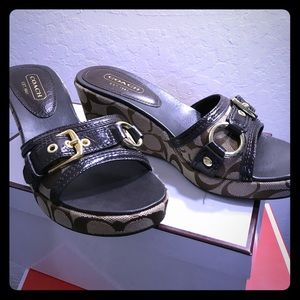 Coach Janessa slide sandal