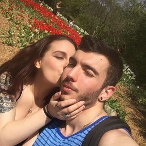 Meet your Posher, Mikail