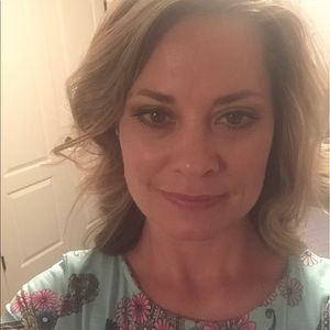 Meet your Posher, Kara