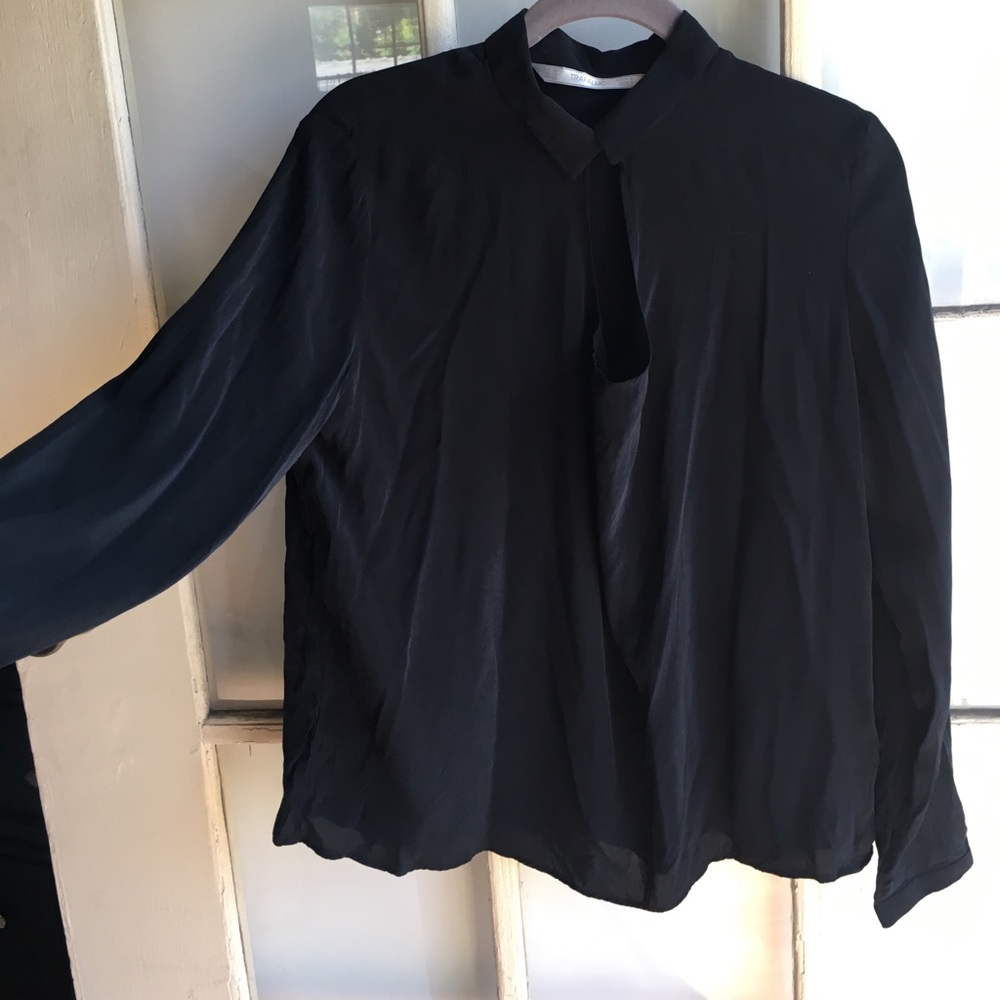 Black long sleeve dress shirt