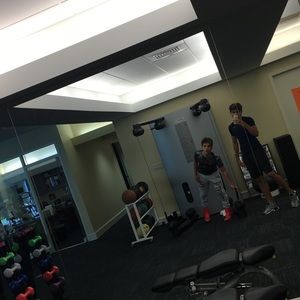 Meet your Posher, Hunter