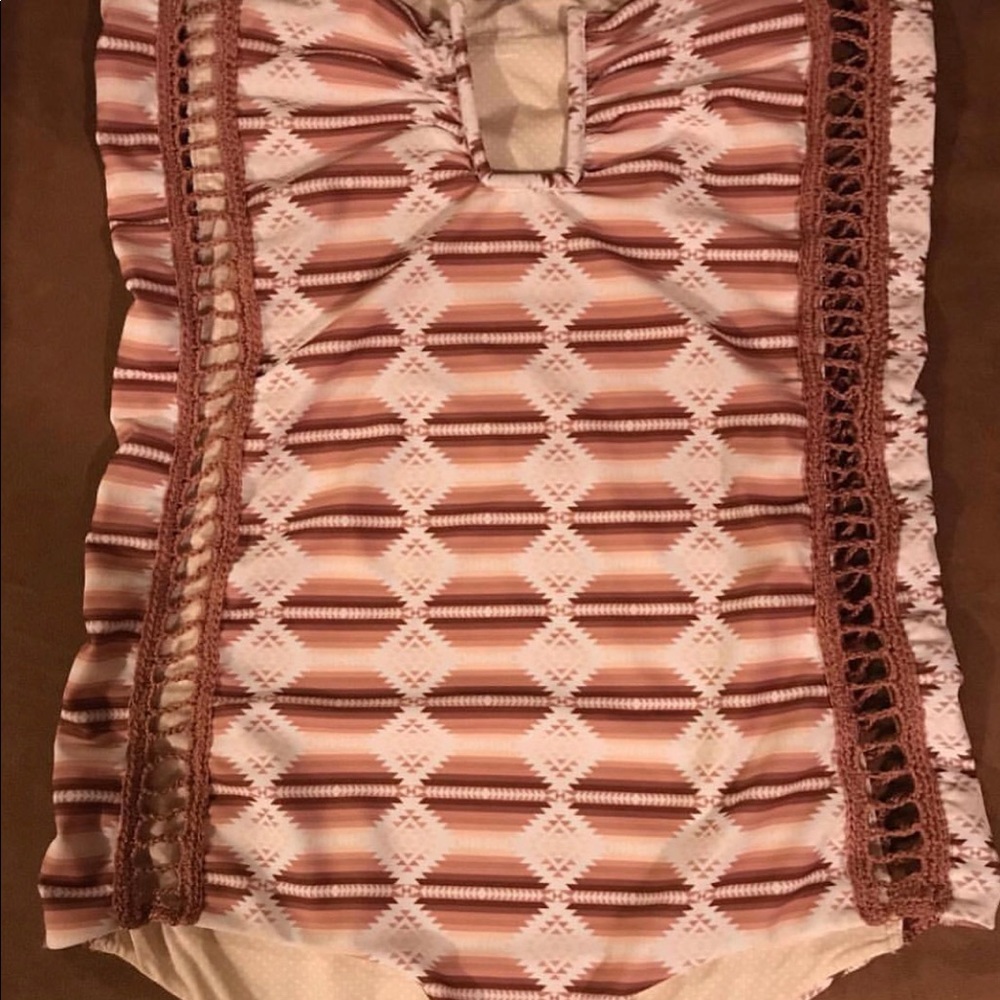 Africa in tribal ombré