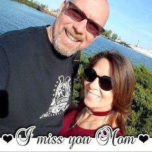 Meet your Posher, Carolee