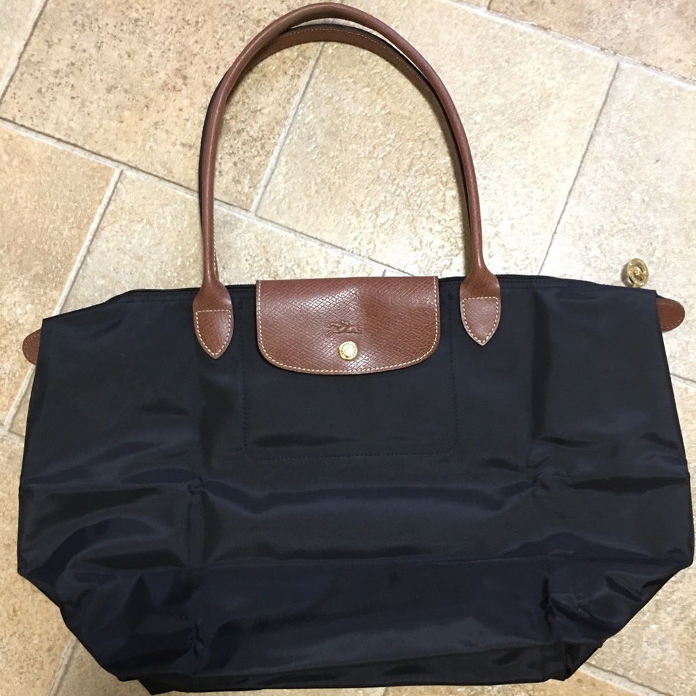 Authentic Longchamp Le Pliage - Black w/ Organizer