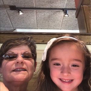 Meet your Posher, Deb