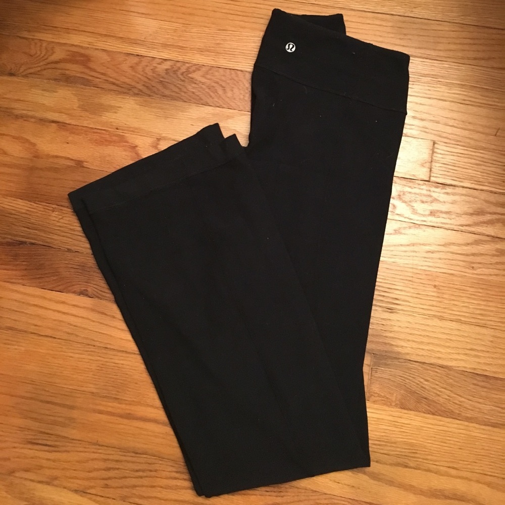 Lululemon reversible yoga pants, size 4 long